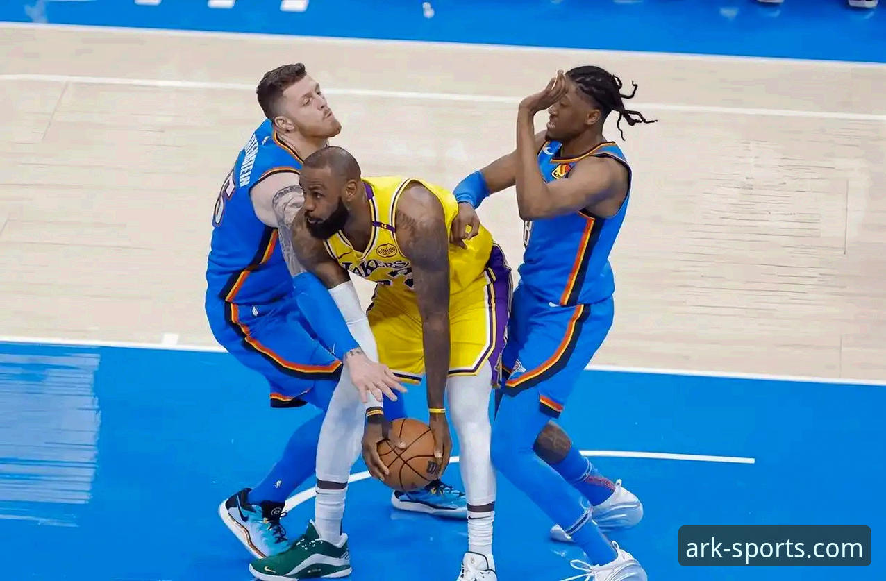 诺亚体育安装教程 通过诺亚体育v3.5.0解析湖人三巨头爆发:一场进攻盛宴的实用观赛视角